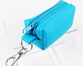 Mini bag boxybag with carabiner, faux leather turquoise turquoise blue, with zipper, by BuntMixxDESIGN ©