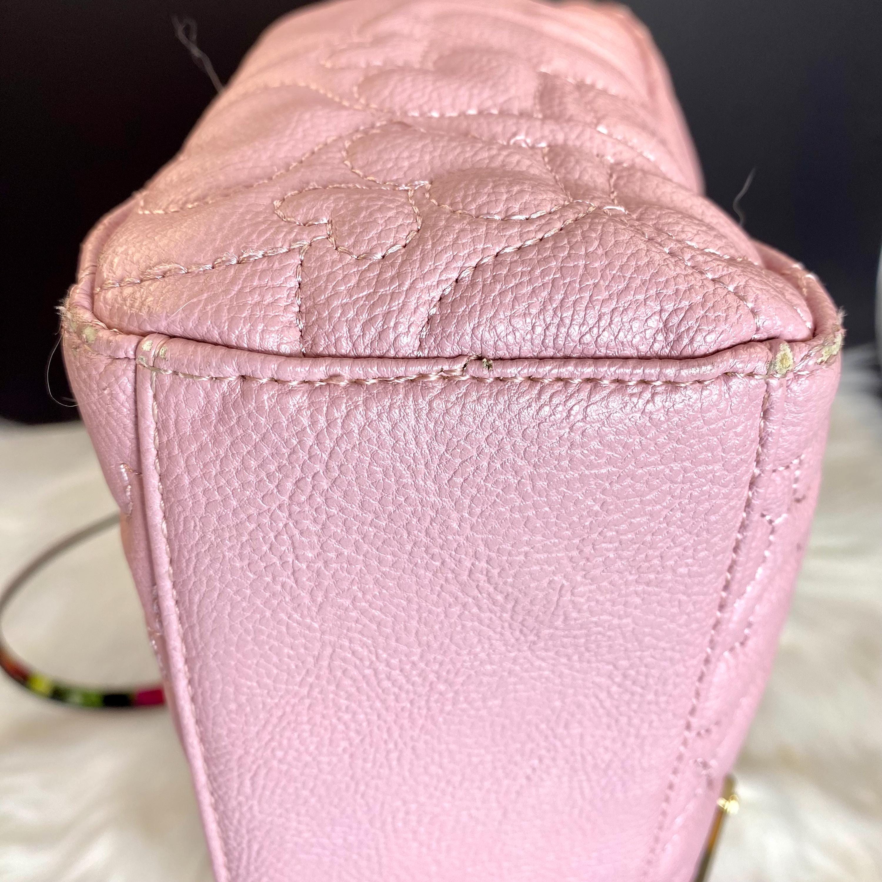 Betsey Johnson Pink Quilted Heart Bag With Gold Chain Straps Betsey Johnson Pink Quilted Heart Bag With Gold Chain Straps