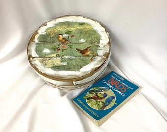 Vintage wood white basket with lid, Refurbished white distressed box, Hand painted rustic wood round storage box with bird design, OOAK