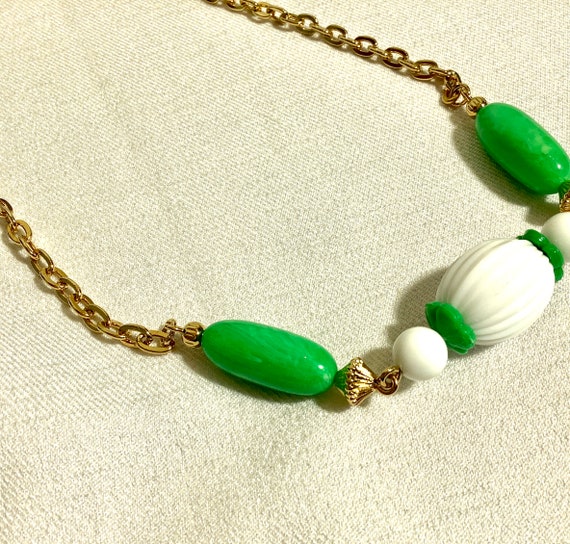 vintage Avon”come summer” green white lucite gold… - image 9