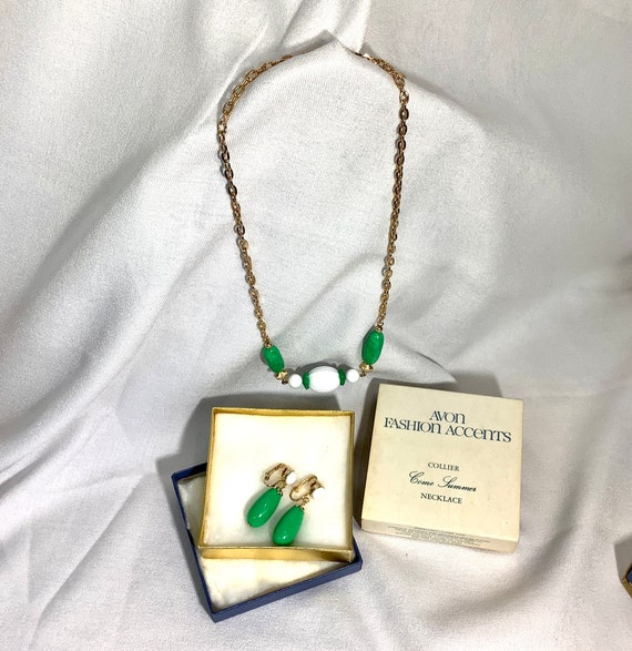 vintage Avon”come summer” green white lucite gold… - image 2