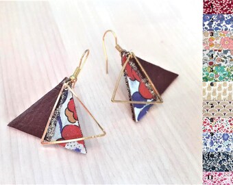 Boucles d'oreilles liberty et cuir triangle personnalisables,bijou graphique en tissu motifs floraux,boucles d'oreilles rétro liberty camel.