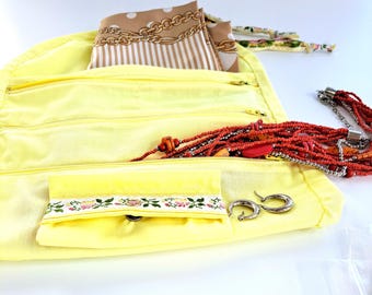 Fabric jewelry roll for travel or purse