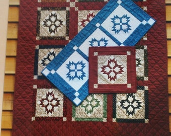 NEW Double paw block wall quilt and runner pattern