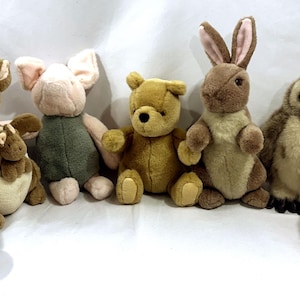 GUND Classic Pooh Stuffed Plush Set Lot Kanga Rabbit Owl Tigger