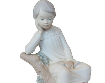 Lladro Nao Daisa Spain porcelain figurine sculpture A-22D 17 leaning boy tree