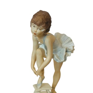 Kaiser Germany Figurine Porcelain Sculpture Statue Ballerina Dancer Golden Crown