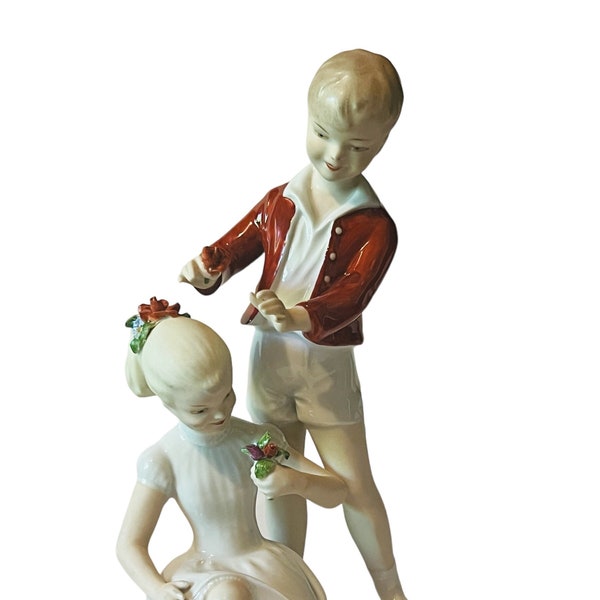 Wallendorf Antique Porcelain Figurine vtg Victorian Germany W 1764 Boy Girl Rose young love couple hair flowers