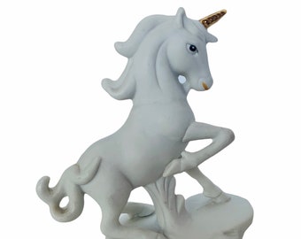 VINTAGE UNICORN FIGURINE statue sculpture collectible home decor gift white stallion magical horse gold horn Japan