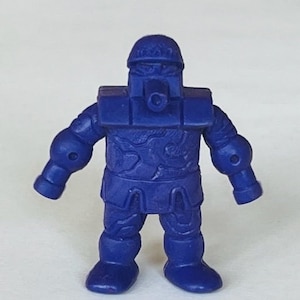 Muscle Men 1985 Vintage M.U.S.C.L.E. wrestling wrestler 1985 figure Mattel anime Kinnikuman manga kinkeshi toy #121 Hunting Man Purple Tank