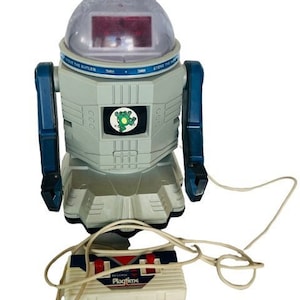 Tomy omnibot 2000 for sale hot sale