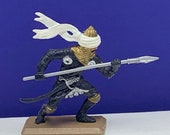 BRITAINS TOY SOLDIERS Deetail 1971 England uk metal plastic miniature vintage vtg infantry mcm Turks mongols mongolian Genghis Khan spear 2