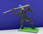BRITAINS TOY SOLDIERS Deetail 1971 England uk metal plastic miniature vintage vtg mcm Turks mongol mongolian Genghis Khan spear gold shield