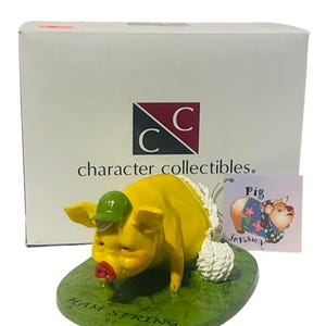 Pig Invasion Figurine Anthropomorphic Character Collectible BOX Ham String Farm