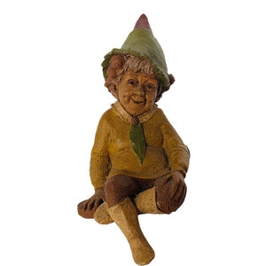 TOM CLARK GNOME vintage signed by artist figurine statue sculpture vtg retired limited edition 1988 Gus Shelf Sitter sit 46