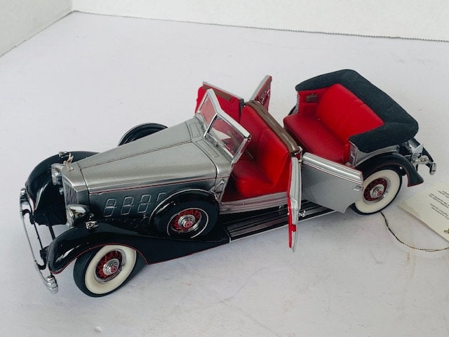 Franklin Mint Diecast Car Truck Danbury Precision Model COA
