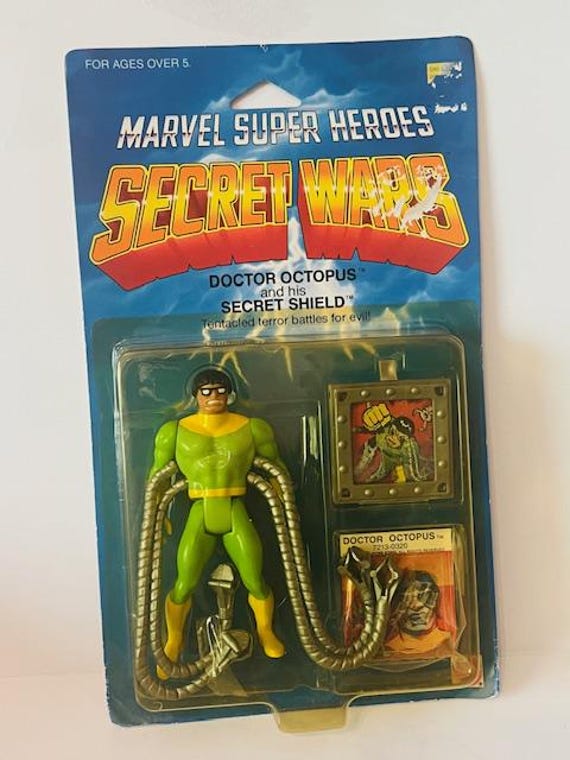 アメコミ secret wars mattel captain america 1984 Vintage Secret Wars Captain America SEALED Action Figure