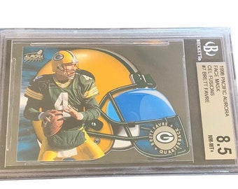 Brett Favre vintage die cut sp insert Green bay Packers Hall Fame non auto BGS 8.5 Graded card 1998 Pacific Aurora Face Mask Cel Fusion
