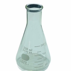 PYREX LAB FLASK 250ml vintage laboratory collectible glass 250 ml corning usa erlenmeyer narrow mouth graduated new old stock