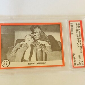 Famous Monsters Rosan Trading Card Vintage Universal Horror 1963 Graded PSA 8 slabbed #37 Teenage Werewolf Wolfman