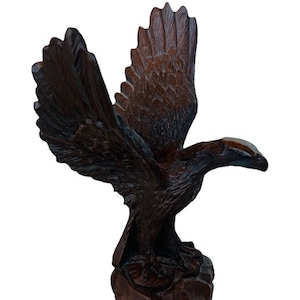 Eagle Figurine Vintage sculpture statue american bird usa made Red Mill resin collectible gift decor bald bird