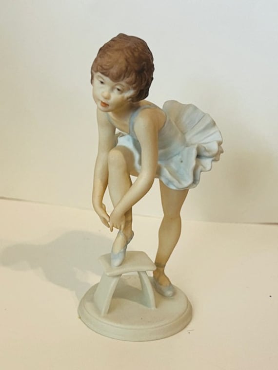 Kaiser Germany Figur Porzellan Skulptur Statue Ballerina Tänzerin Goldene Krone