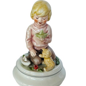 Goebel Hummel Figurine Sculpture vtg W Germany 11-298-75 boat 1980 girl LIMITED