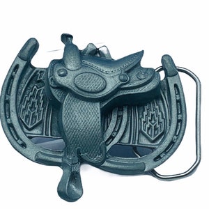 BELT BUCKLE VINTAGE Cowboy western rodeo advertising americana collectible vtg pewter saddle horse spurs 1964