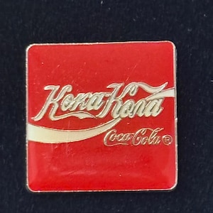 Vintage Coca Cola International Pin Button Pinback Coke Soda Pop Chinese China