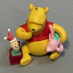 Vintage Winnie Pooh Weihnachtsverzierung Walt Disney Figur Ferkel Jack in Box B1