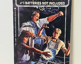 Niet helemaal menselijk 1985 Science Fiction Paperback Book Vtg UFO Aliens Space Mcevoy