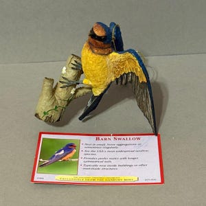 Vintage Danbury Mint Songbird Christmas Ornament Bird Figurine Barn Swallow COA
