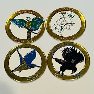 Color Birds Series Pogs lot Slammer Milk Cap game vtg Hawk cockatoo macaw parrot
