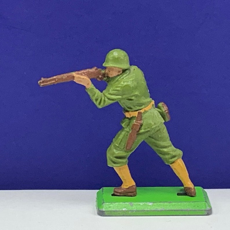 BRITAINS TOY SOLDIERS Deetail 1971 England uk metal plastic miniature vintage vtg mcm world war 2 two ww2 wwii american sniper rifle