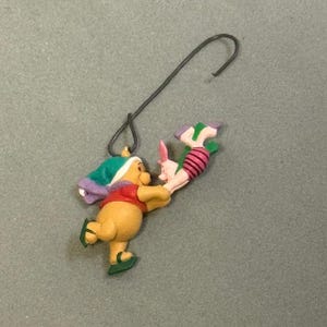 Vintage Winnie Pooh Weihnachten Ornament Walt Disney Figur Mini Vtg Ferkel B4
