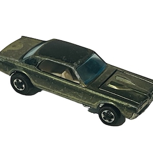 Hot Wheels Red Line die-cast vtg car Redline Mattel 1967 Custom Cougar Olive Tan