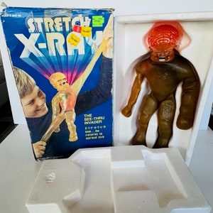 Stretch Armstrong X-Ray Alien Invader Kenner RARE box 1979 vtg Figure Toy brain BMC1