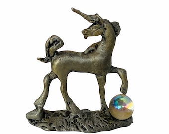 VINTAGE UNICORN FIGURINE statue sculpture collectible home decor gift white stallion magical horse spoontiques pewter crystal ball