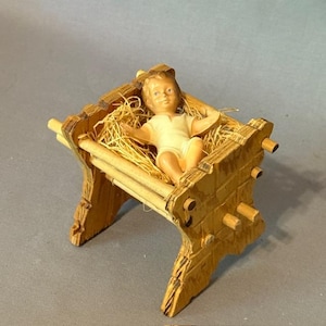 Vintage Roman Fontanini Italy Figurine Nativity Christmas Baby Jesus Manger