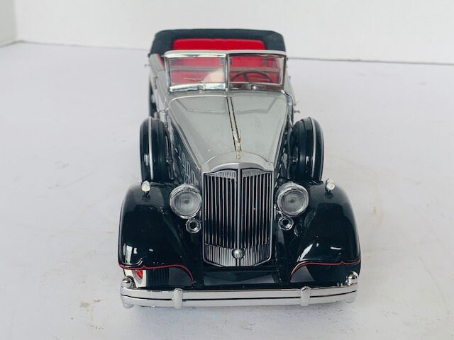 Franklin Mint Diecast Car Truck Danbury Precision Model COA