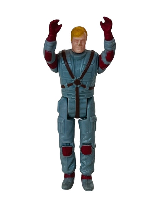 M.A.S.K Series 1 Thunderhawk with Matt Trakker | PLAYe M.A.S.K Series 1 Thunderhawk with Matt Trakker | PLAYe