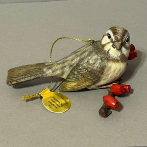 Vintage Danbury Mint Songbird Christmas Ornament Bird Figurine Song Sparrow Xmas