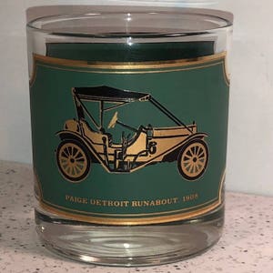 1902 AUTOCAR RUNABOUT GLASS 1908 Paige Detroit classic cars whiskey cocktail cup mug barware green gold automobile glassware americana
