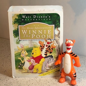 WALT DISNEY MCDONALDS fast food premium vintage collectible toy figurine statue vhs box masterpiece collection Winnie the Pooh Tigger