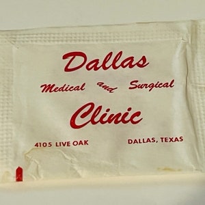 Domino Deluxe sugar packet sign paper ephemera advertising vtg memorabilia 1960 hotel motel diner restaurant diner Dallas Medical Clinic TX
