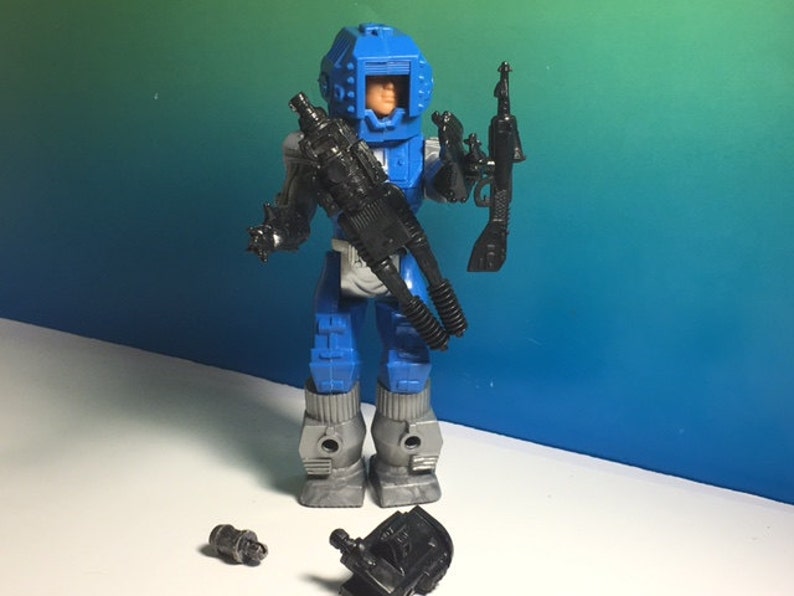 1983 REMCO MANTECH LASERTECH robot warriors vintage action figure complete original box blue bald space toy sci fi transformer