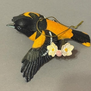 Vintage Danbury Mint Songbird Christmas Ornament Bird Figurine Baltimore Oriole