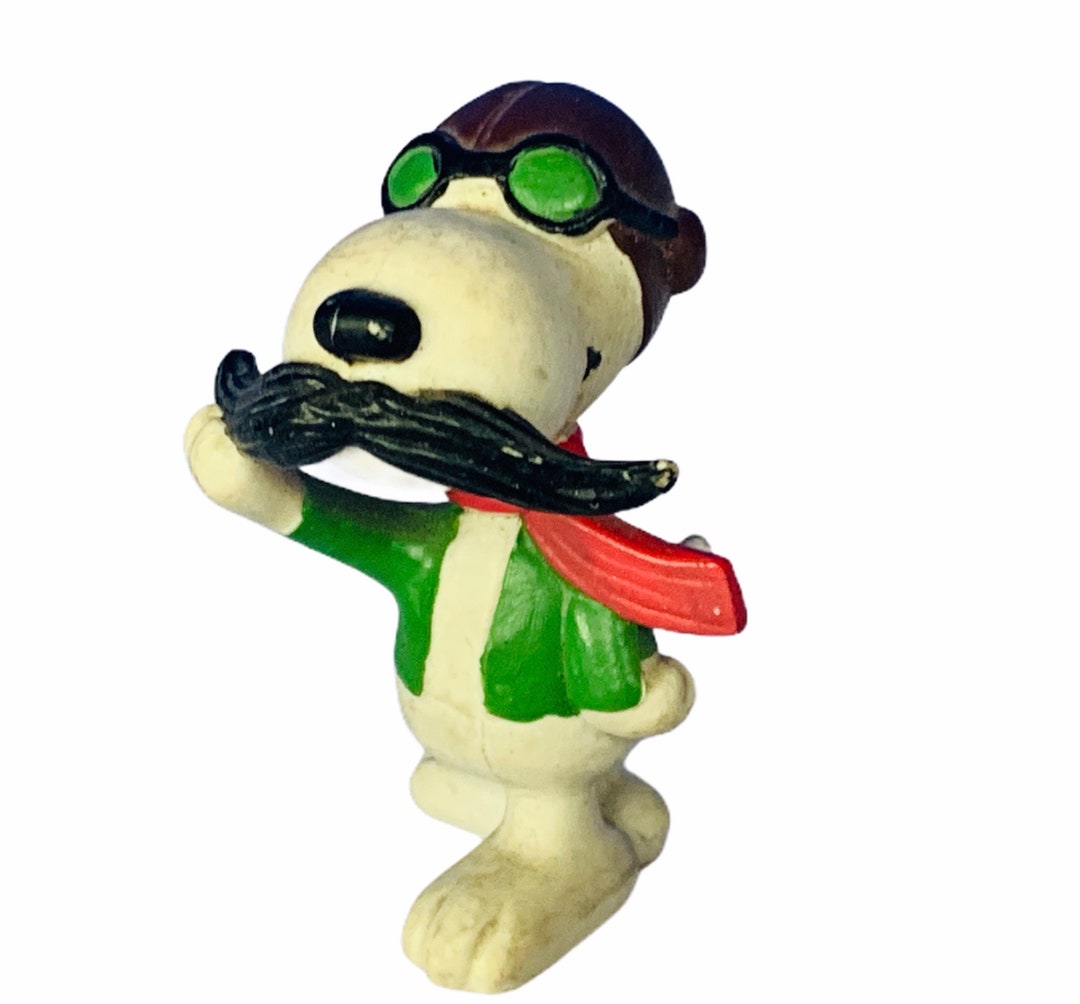 PEANUTS GANG FIGURINE Vintage Jim Schulz Charlie Brown Snoopy Etsy