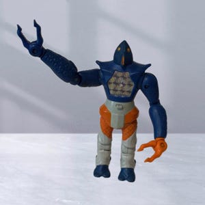 MAQUETTE VEHICULE CHAR WARRIOR MCV , REVELL 03128 (2012) - 1/72