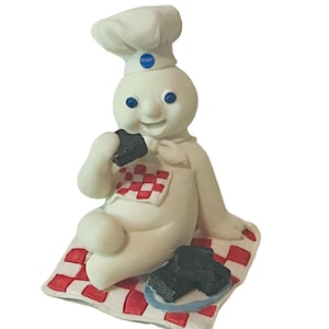Pillsbury Dough Boy Figurine Danbury Mint Calendar 1997 Birthday May Brownies